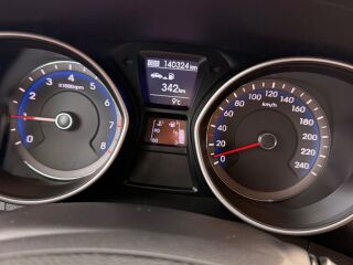Hyundai i30 1.6 99kW