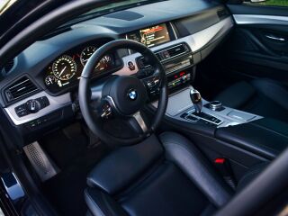BMW 520 M-Sportpakett Shadowline xDrive LCI 2.0 B47 140kW