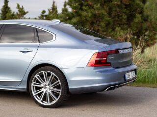 Volvo S90 Inscription 2.0 173кВ