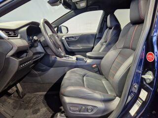 Toyota RAV4 Plug-in Hybrid Premium AWD 2.5 136кВ
