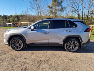 Toyota RAV4 Luxury Plus 2.5 131kW