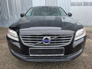 Volvo V70 Momentum Black Solid 2.0 88kW