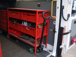 Volkswagen Crafter Race Van M1 L4H3