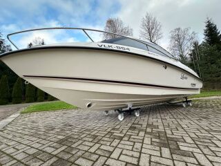 Flipper 670ST R4 200 Verado