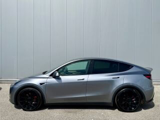 Tesla Model Y Dual Motor Performance AWD 393kW