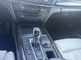 BMW X5 3.0 230кВ
