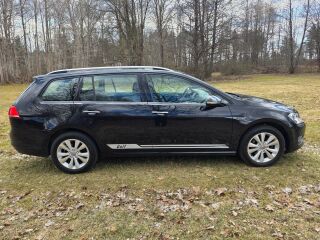 Volkswagen Golf 1.6 TDI Elegance 77kW