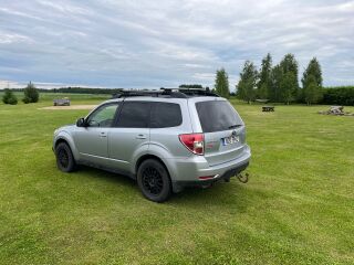 Subaru Forester 2.0 108kW