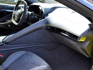 Chevrolet Corvette STINGRAY CONVERTIBLE 6.2 354kW