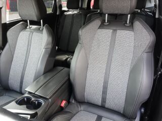 Peugeot 5008 Allure Plus EU6 1.6 R4 BlueHDi 88kW