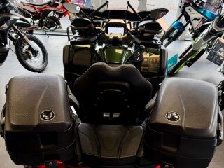 CFMOTO CFORCE 1000 Touring Premium ABS 63kW