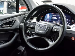 Audi Q7 Quattro 3.0 160kW