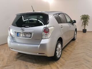 Toyota Verso Family 2.2 110kW