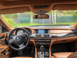 BMW 740 3.0 225kW