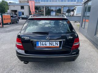 Mercedes-Benz C 220 AVANTGARDE 2.1 125кВ