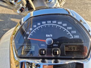 Suzuki VZR 1800