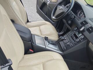 Volvo XC90 2.4 136kW