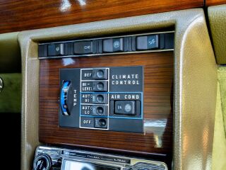Mercedes-Benz 450 4.5 V8 185кВ