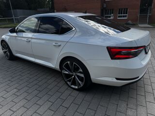 Skoda Superb 2.0 110kW
