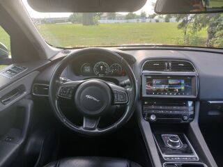 Jaguar F-Pace Prestige Premium Business Pack 3.0 V6 D Gen2 Twin Turbo 221kW