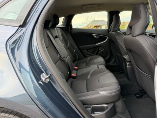 Volvo V40 Momentum 2.0 D2 88кВ