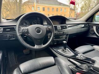 BMW 320 2.0 120kW