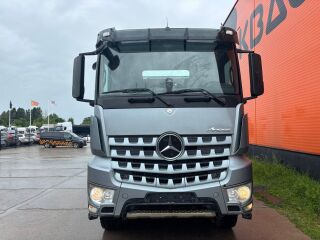 Mercedes-Benz Arocs 3235 8x4 260kW