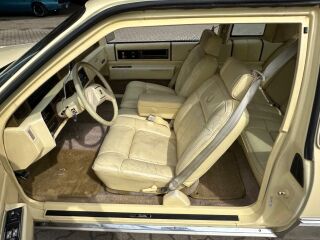 Cadillac DeVille Coupe Custom Classic 4.5 V8