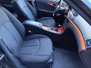 Mercedes-Benz E 220 2.1 125kW