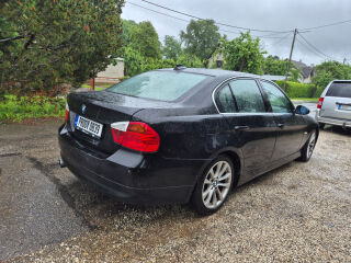BMW 330 3.0 R6 i 190кВ