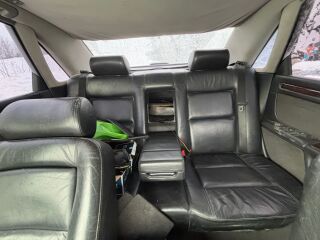 Audi A8 4.2 220kW