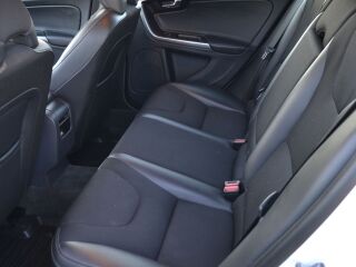 Volvo V60 D4 2.0 133kW