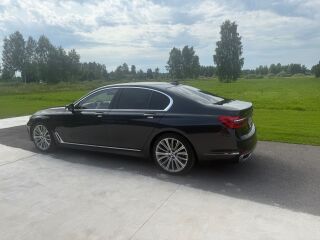 BMW 740 XDrive 3.0 235кВ