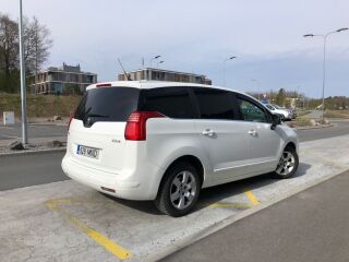 Peugeot 5008 Active 1.6 BlueHDi 88кВ