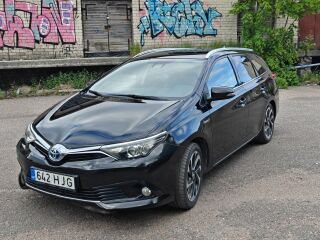 Toyota Auris 1.8 73kW