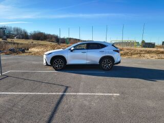 Lexus NX 450h+ Plug-in Hybrid Drive Executive + Tehno pa 2.5 136kW