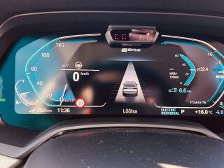 BMW X5 xDrive 45e Plug-In Hybrid 3.0 R6 210кВ