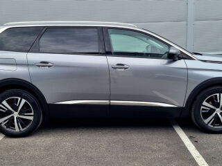 Peugeot 5008 ALLURE / 7k / 1.2 96kW