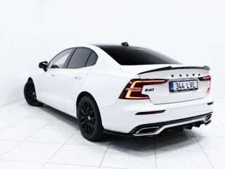 Volvo S60 R-Design T8 AWD Plugin Hybrid MY21 2.0 251kW