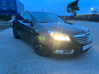 Opel Insignia SPORTS TOURER SW 2.0 118kW