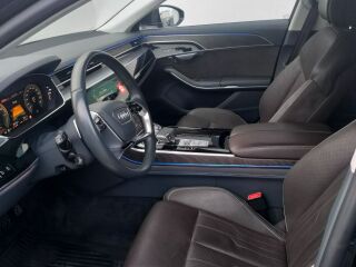 Audi A8 60 TFSIe B&O 3.0 250kW