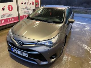 Toyota Avensis 1.6 82kW