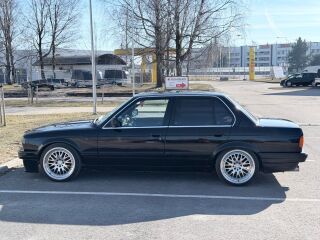 BMW 324 2.4 150кВ