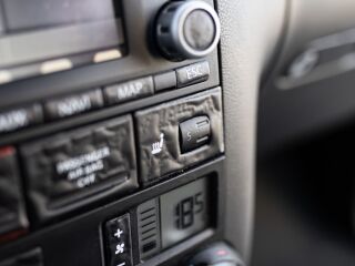 Volkswagen Touareg 4.2 228кВ