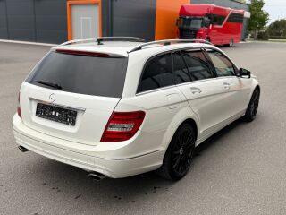 Mercedes-Benz C 300 CDI T 4Matic BlueEfficiency Avantgarde 3.0 V6 CDI 170kW