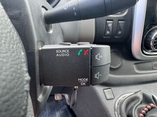 Renault Trafic N1 1.6 92кВ