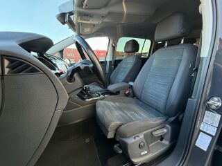 Volkswagen Touran Highline Facelift 2.0 R4 TDI 140кВ