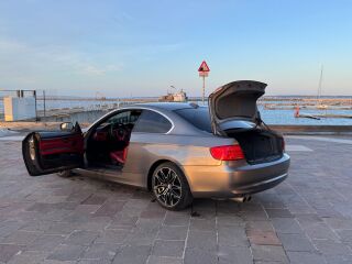 BMW 325 3.0 160kW