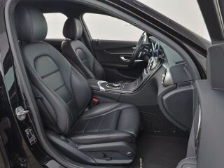 Mercedes-Benz C 220 d AMG 2.0 143kW
