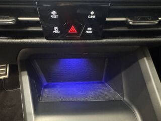 Volkswagen Golf Active 2.0 110kW
